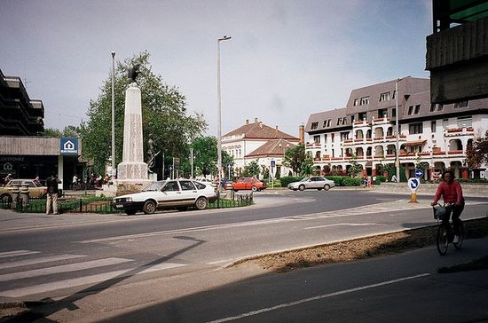 Площадь в Мезёберене