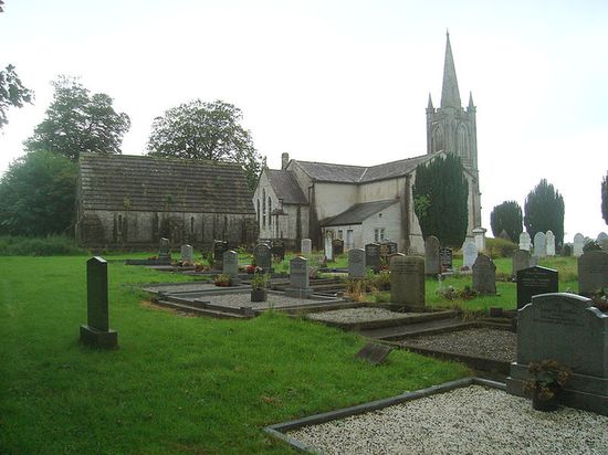 Церковь и мавзолей семь Hume