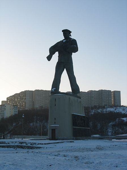 Памятник героям-североморцам