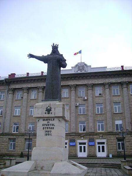 Памятник «Штефан чел Маре»